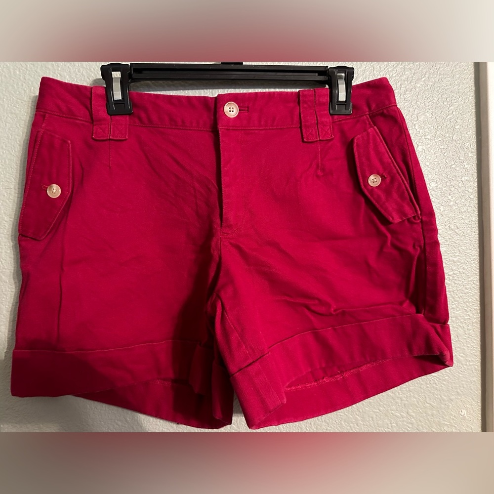 Banana Republic shorts in this beautiful fuchsia.